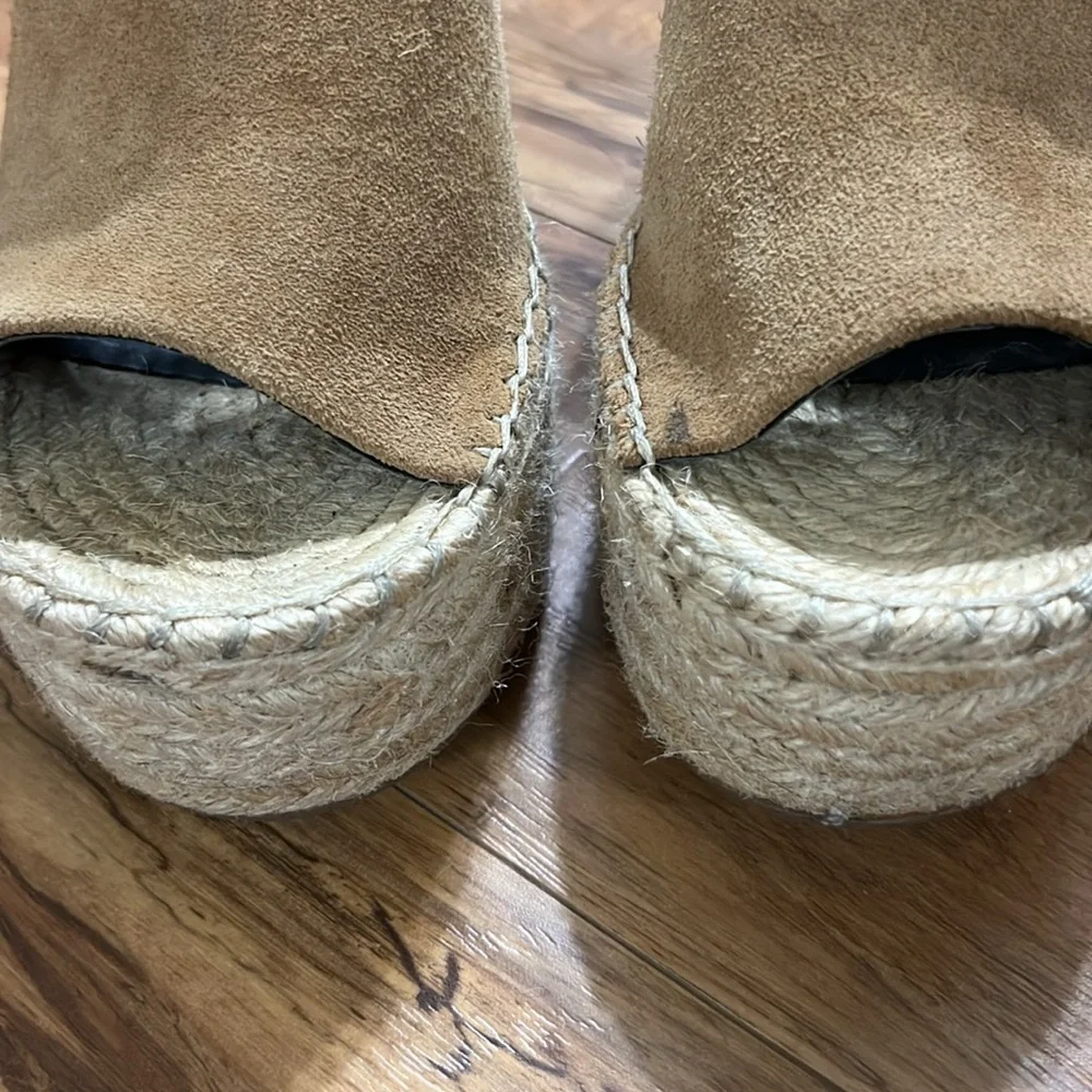 Dolce Vita Suede Platform Wedge Sandals - Picture 2 of 11